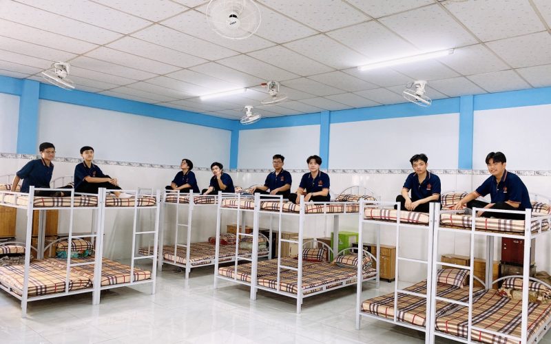 Khu vực nghỉ ngơi học sinh nội trú
